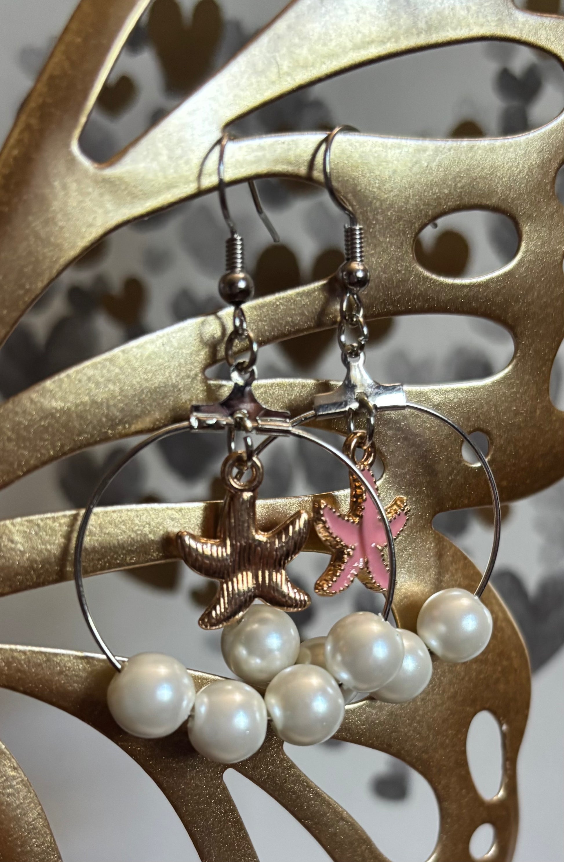 Beaded hoop earrings with starfish charm